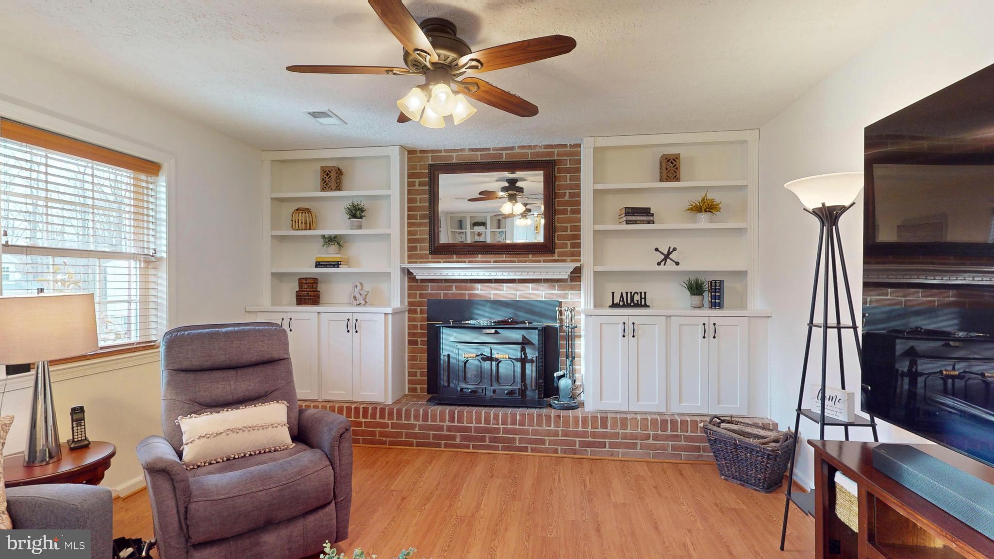 4363 Harvester Farm Ln