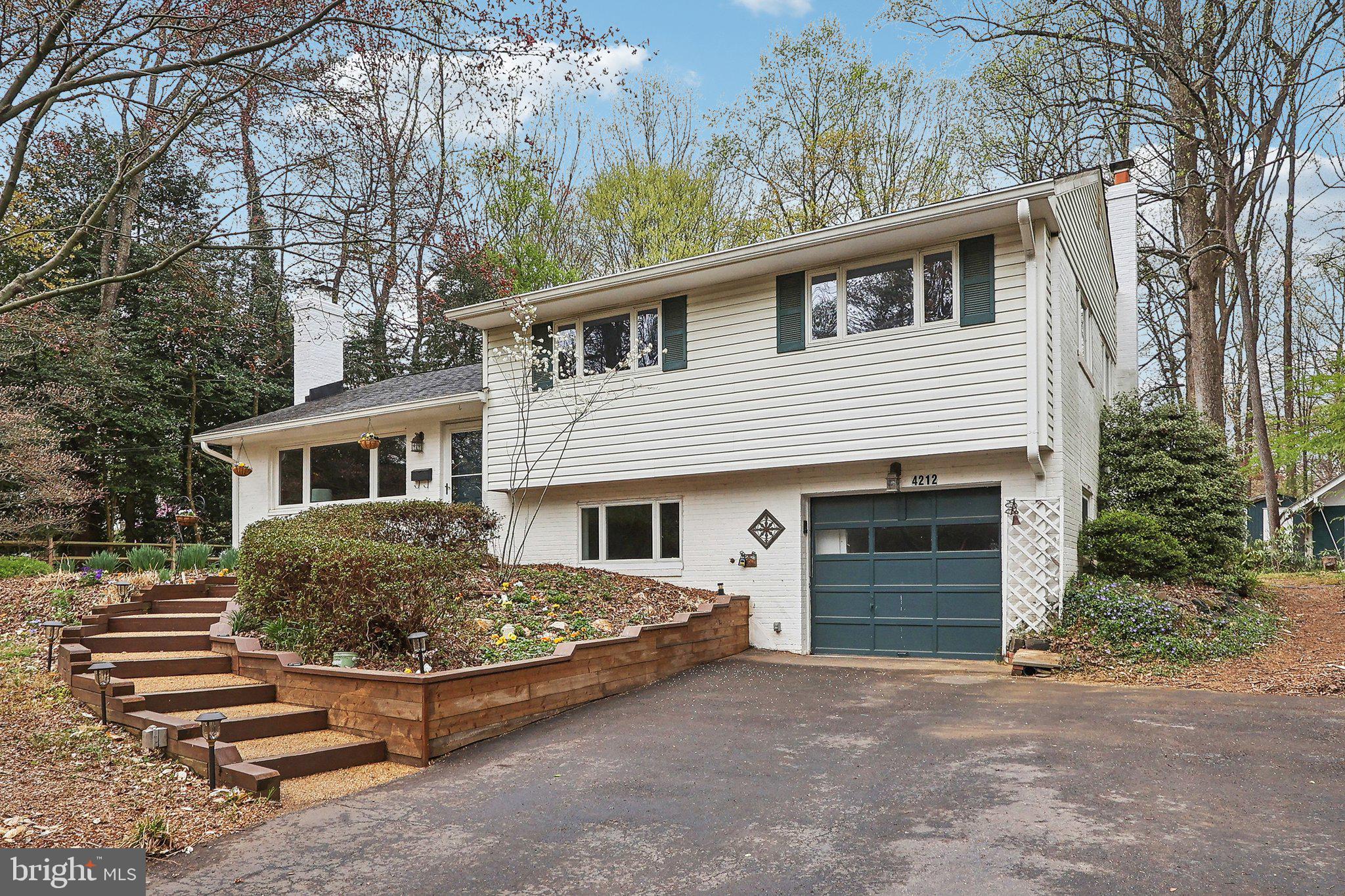 4212 Wakefield Dr