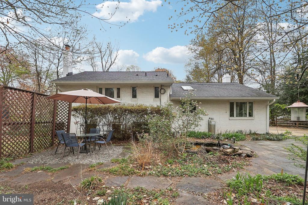 4212 Wakefield Dr