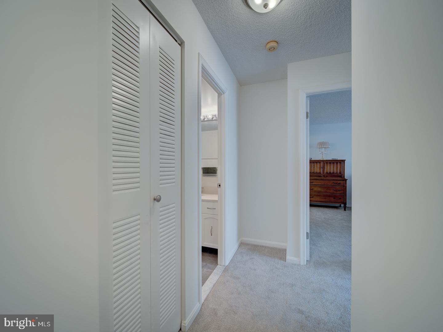 3800 Powell Ln #727