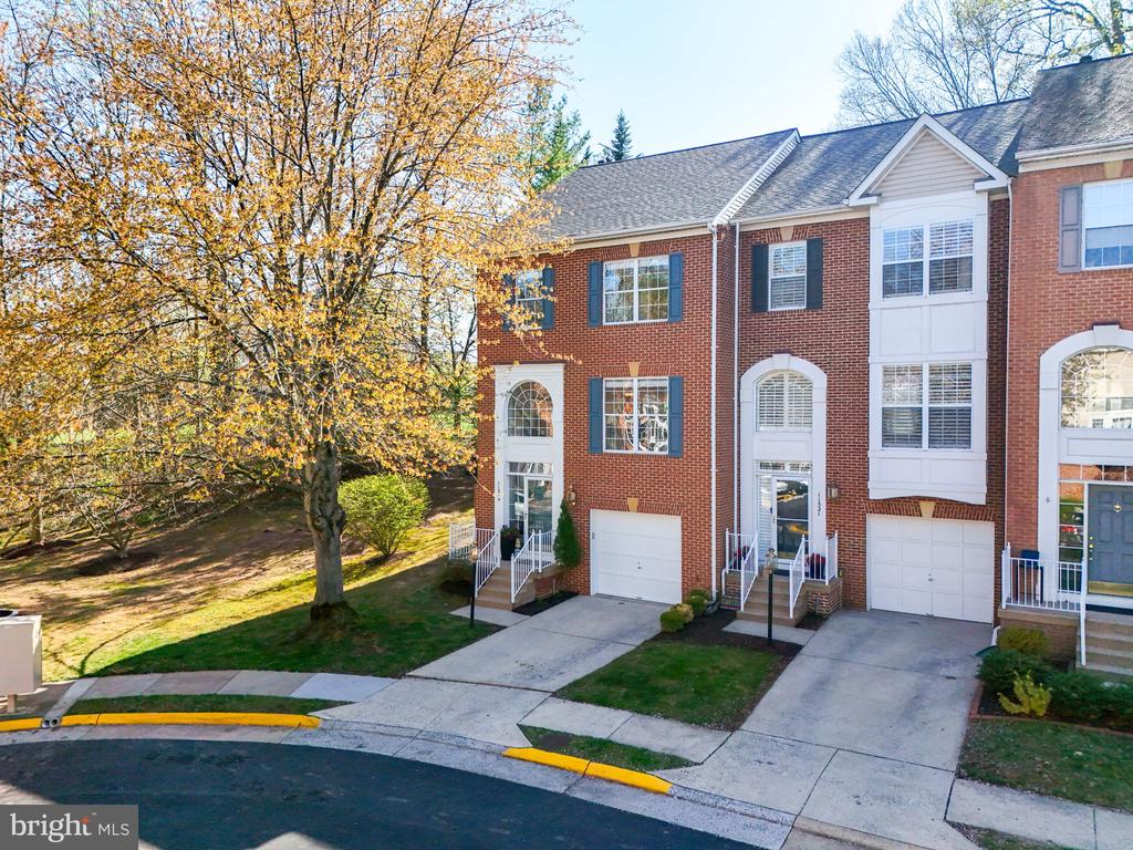 11519 Wild Hawthorn Ct