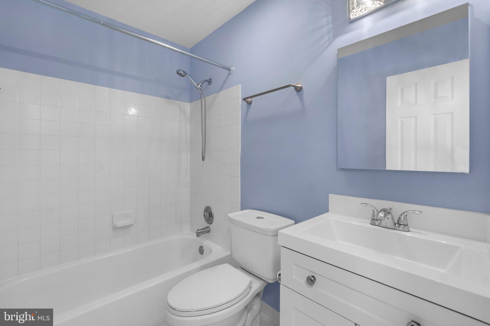 2170 KINGS GARDEN WAY