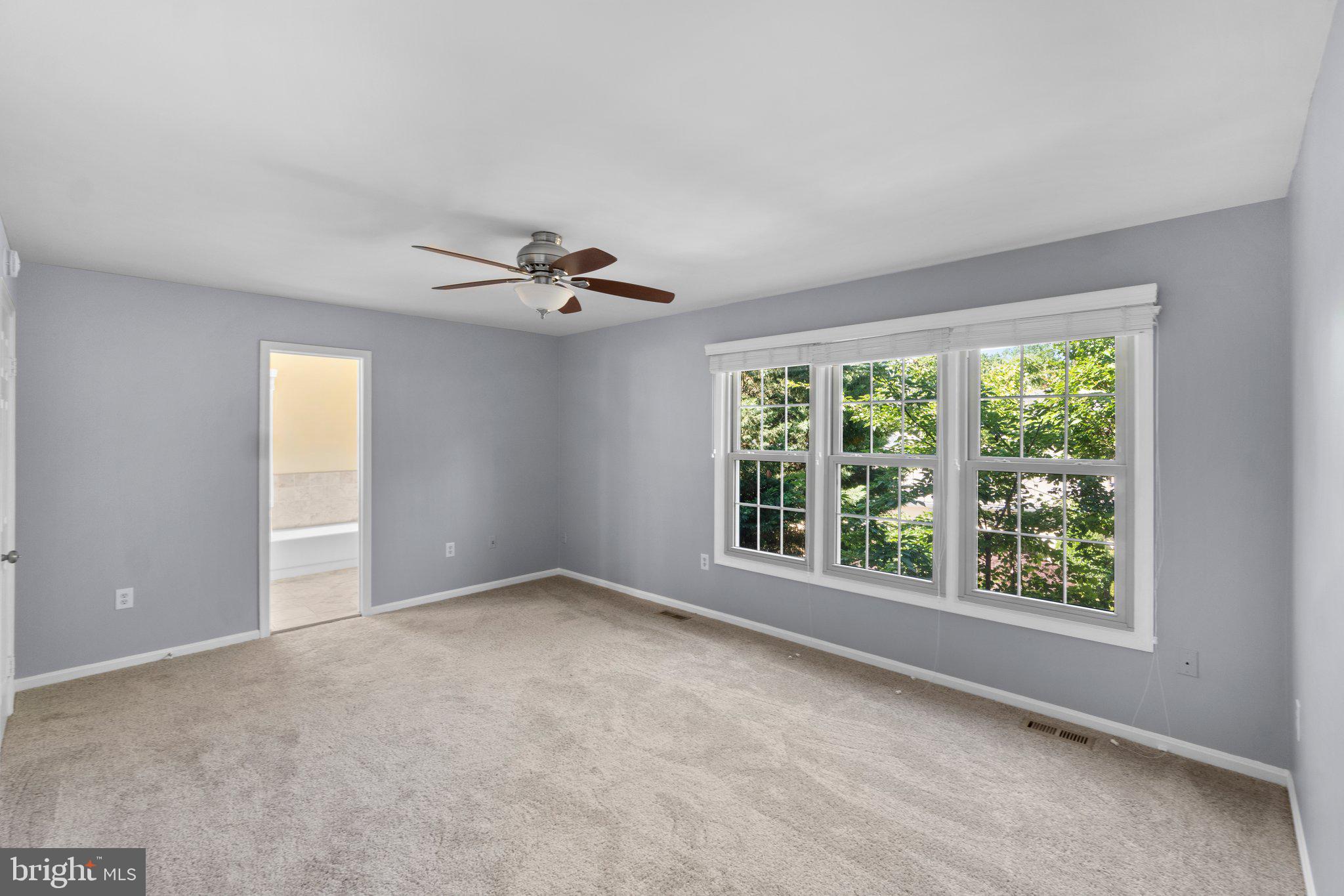 2170 KINGS GARDEN WAY