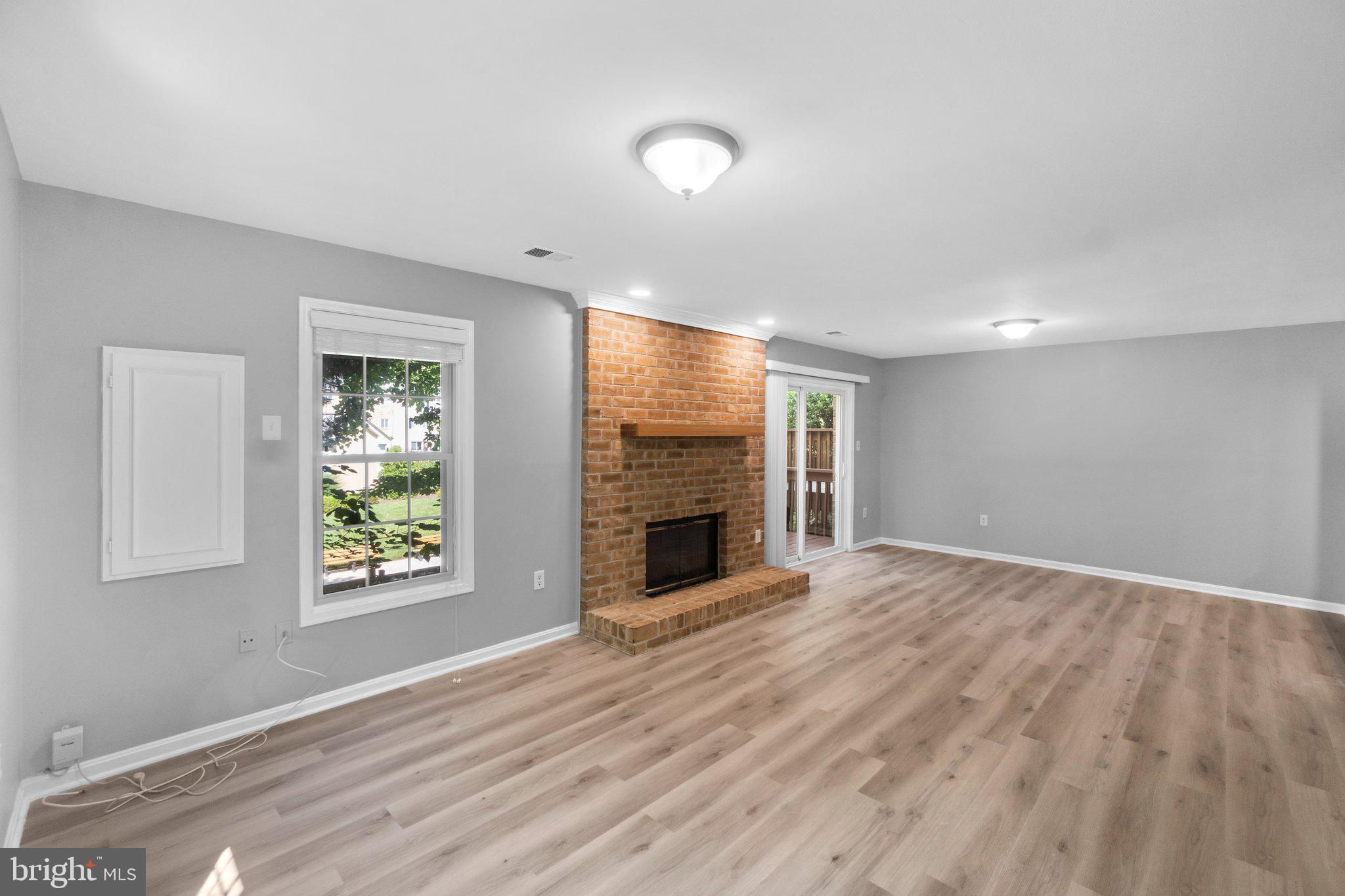 2170 KINGS GARDEN WAY