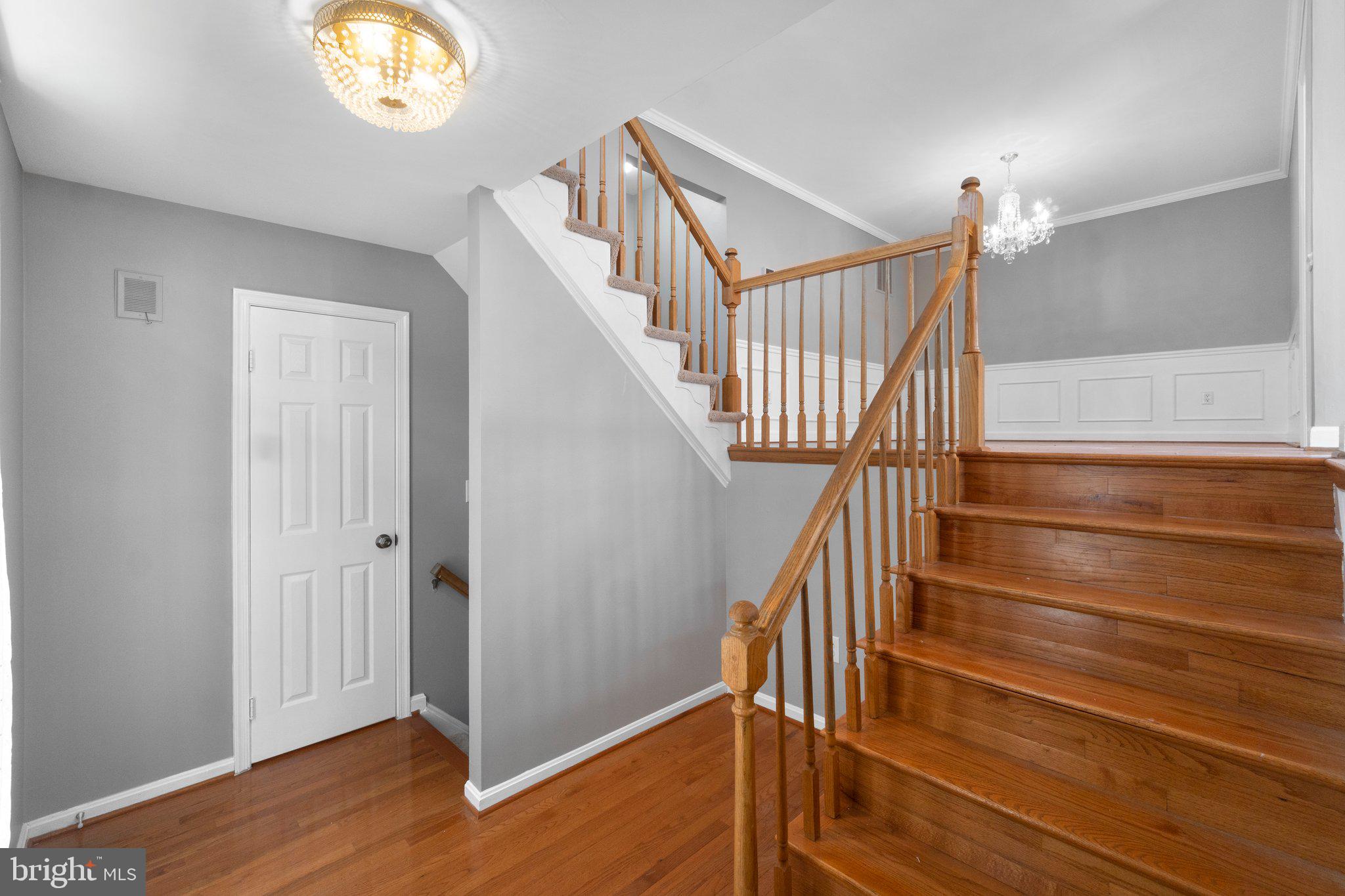 2170 KINGS GARDEN WAY