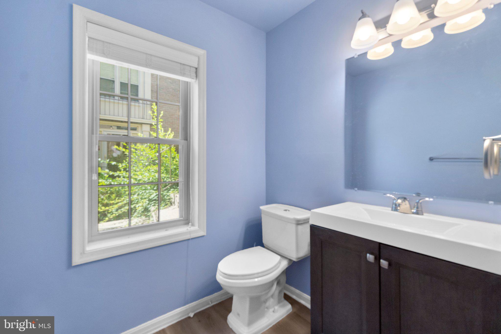 2170 KINGS GARDEN WAY