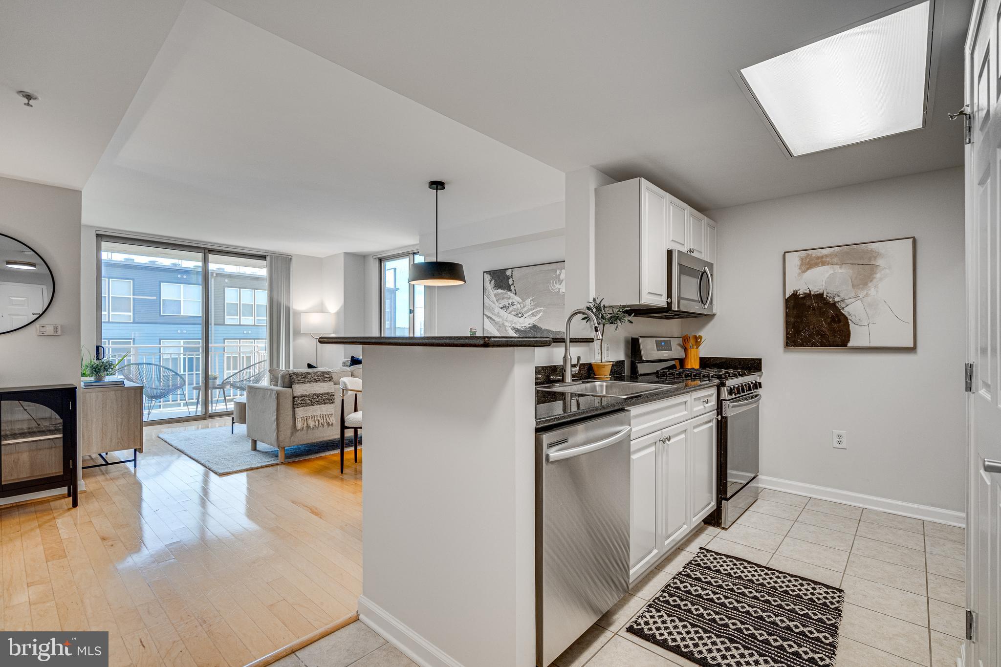 2726 GALLOWS ROAD 609