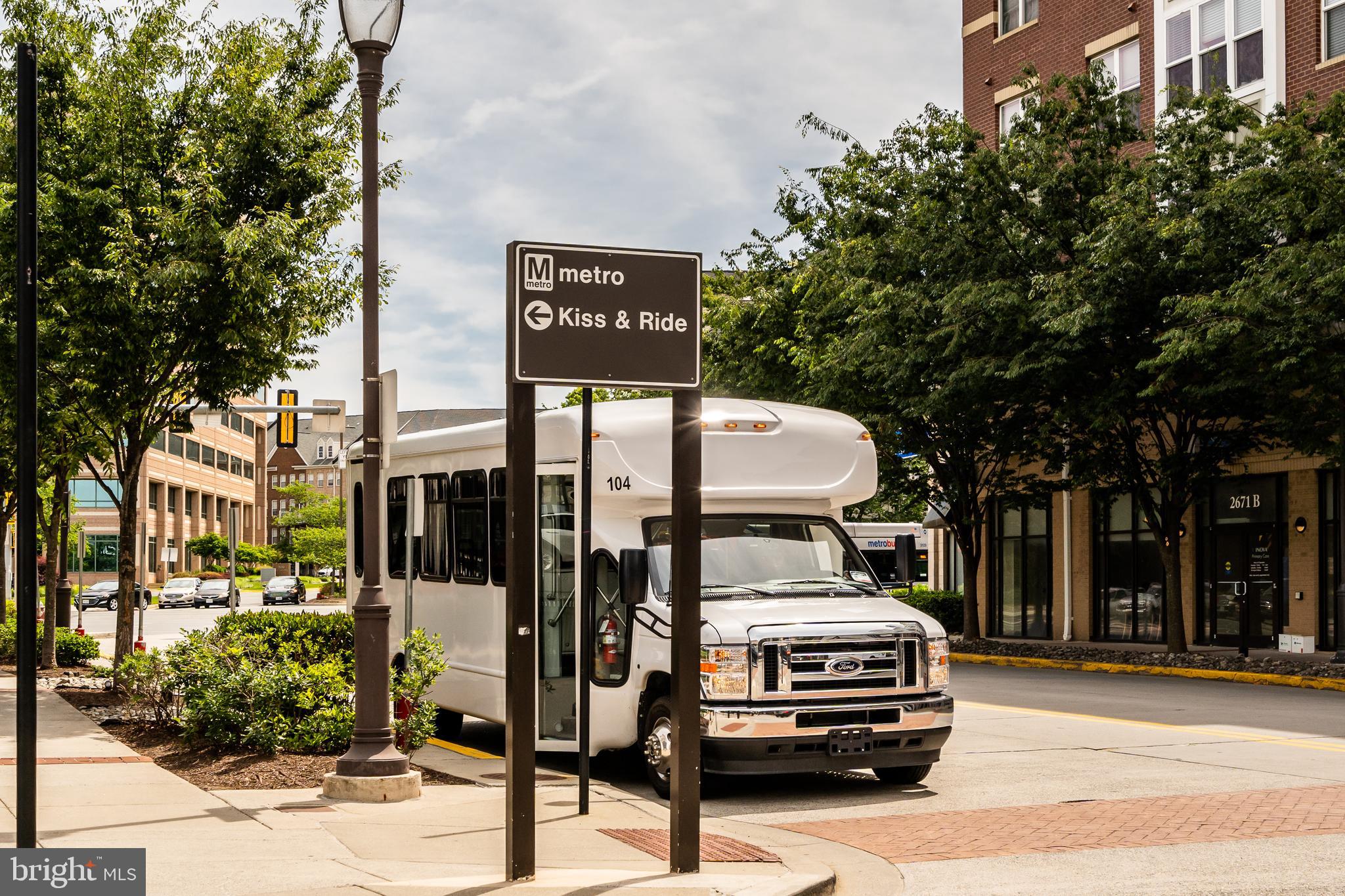 2726 GALLOWS ROAD 609