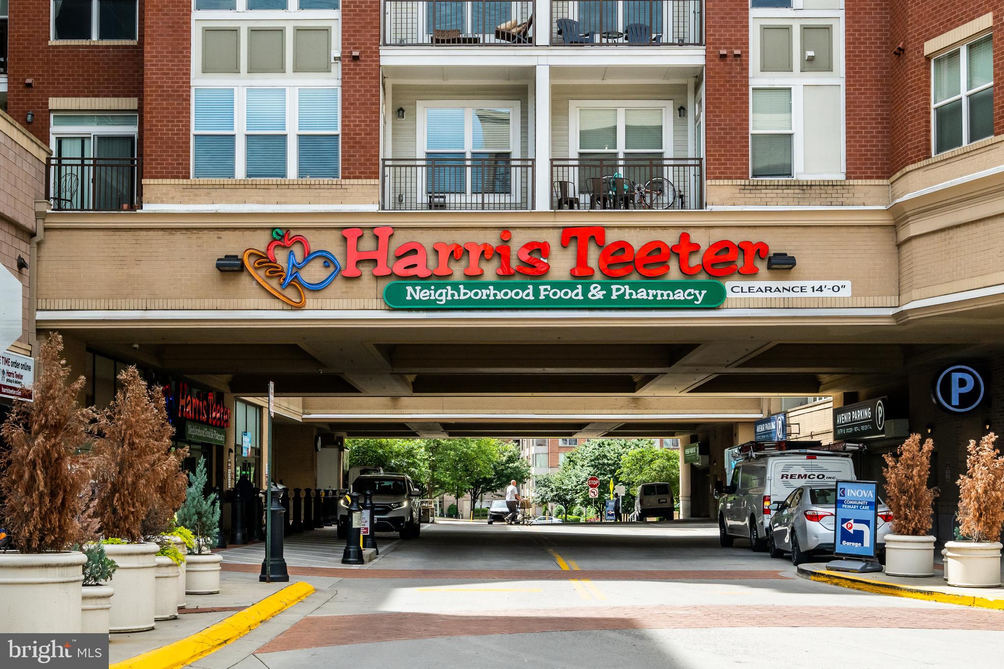 2726 GALLOWS ROAD 609