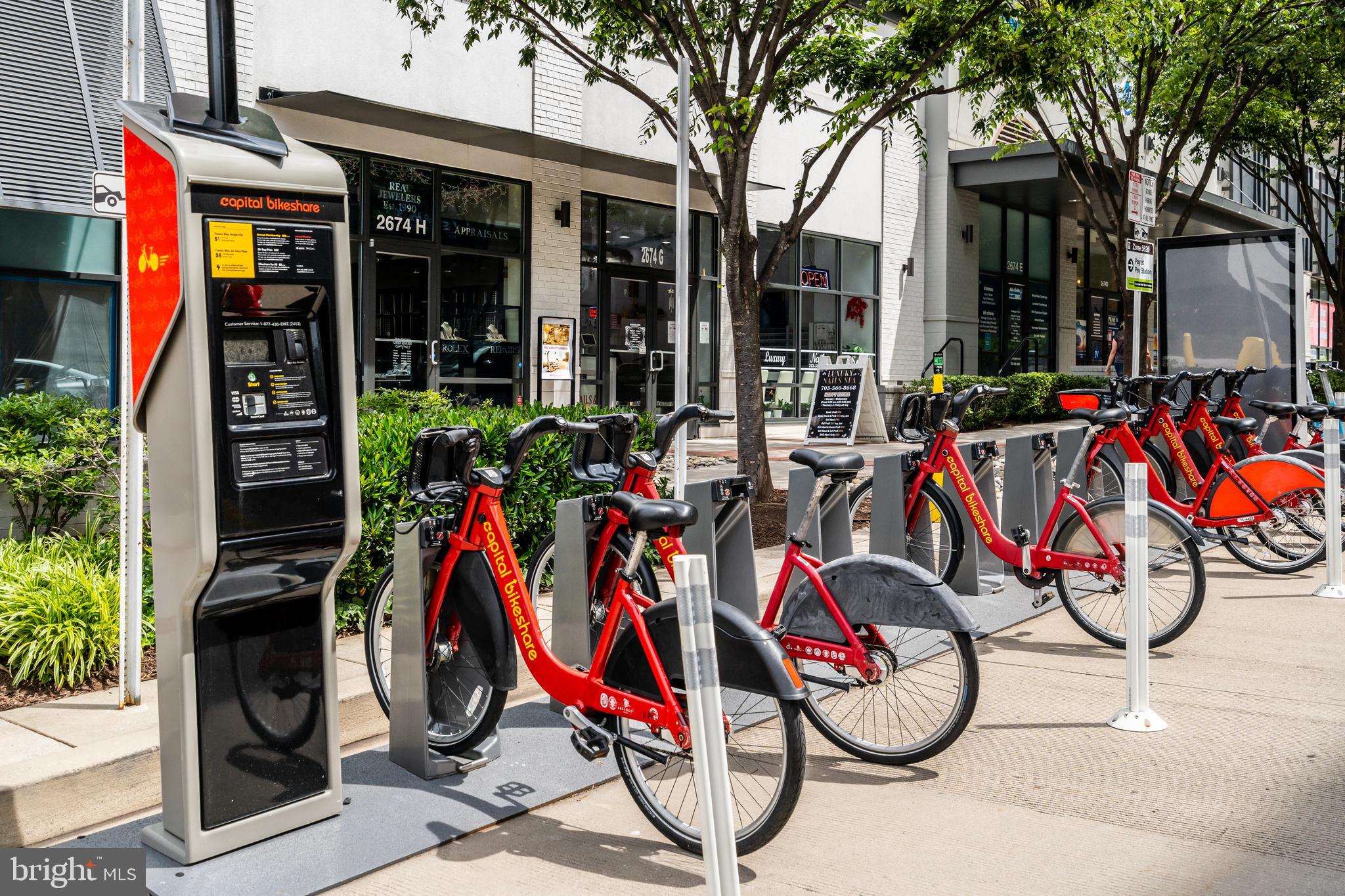 2726 GALLOWS ROAD 609