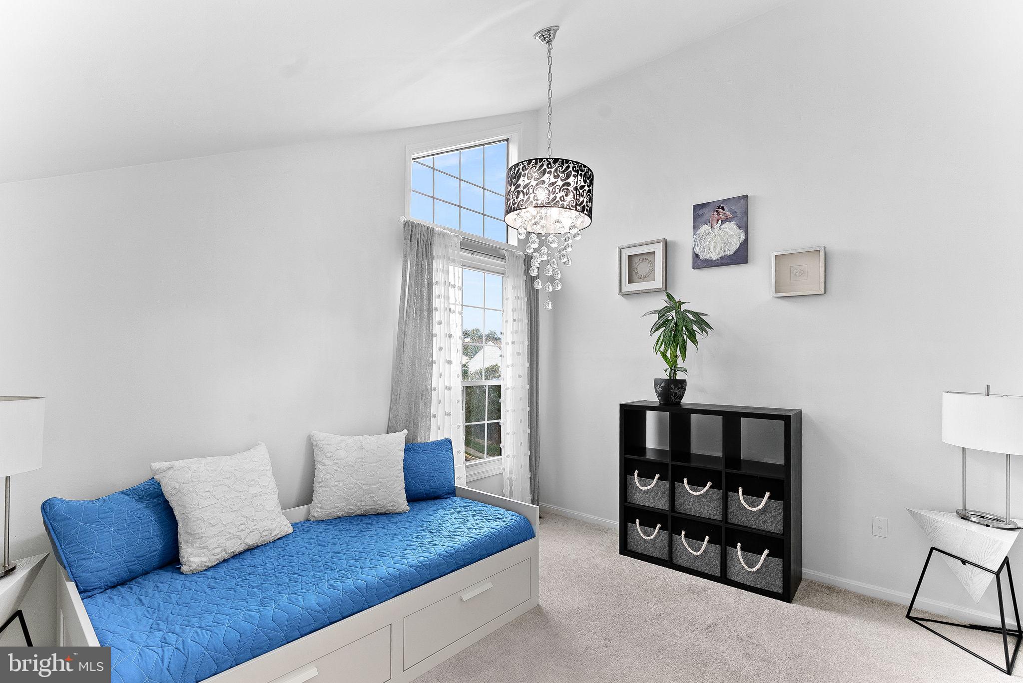 6900 Mary Caroline Cir #L