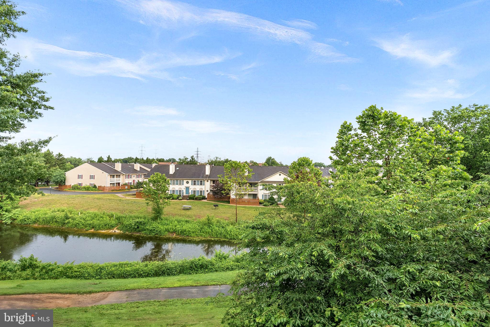 6900 Mary Caroline Cir #L