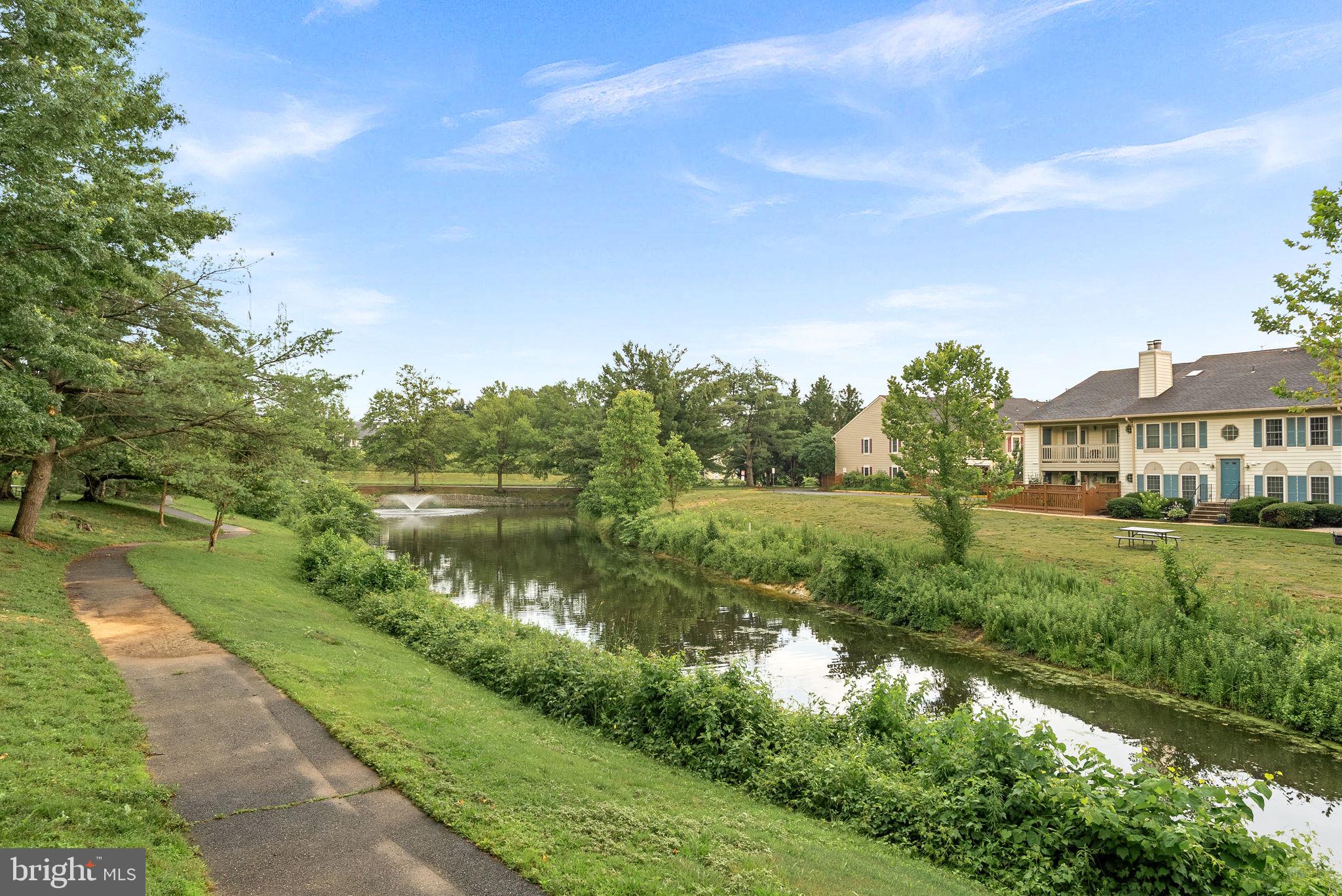 6900 Mary Caroline Cir #L