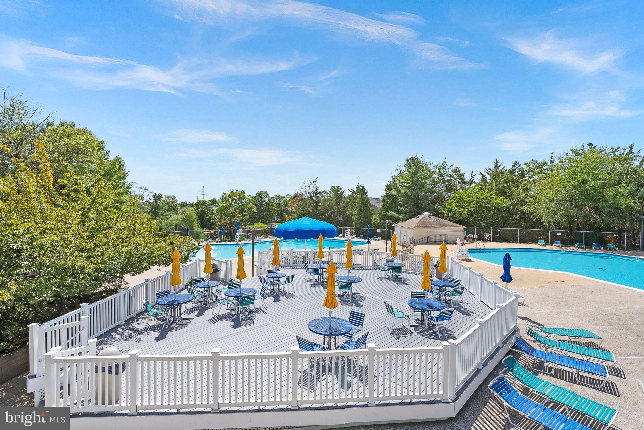 6900 Mary Caroline Cir #L