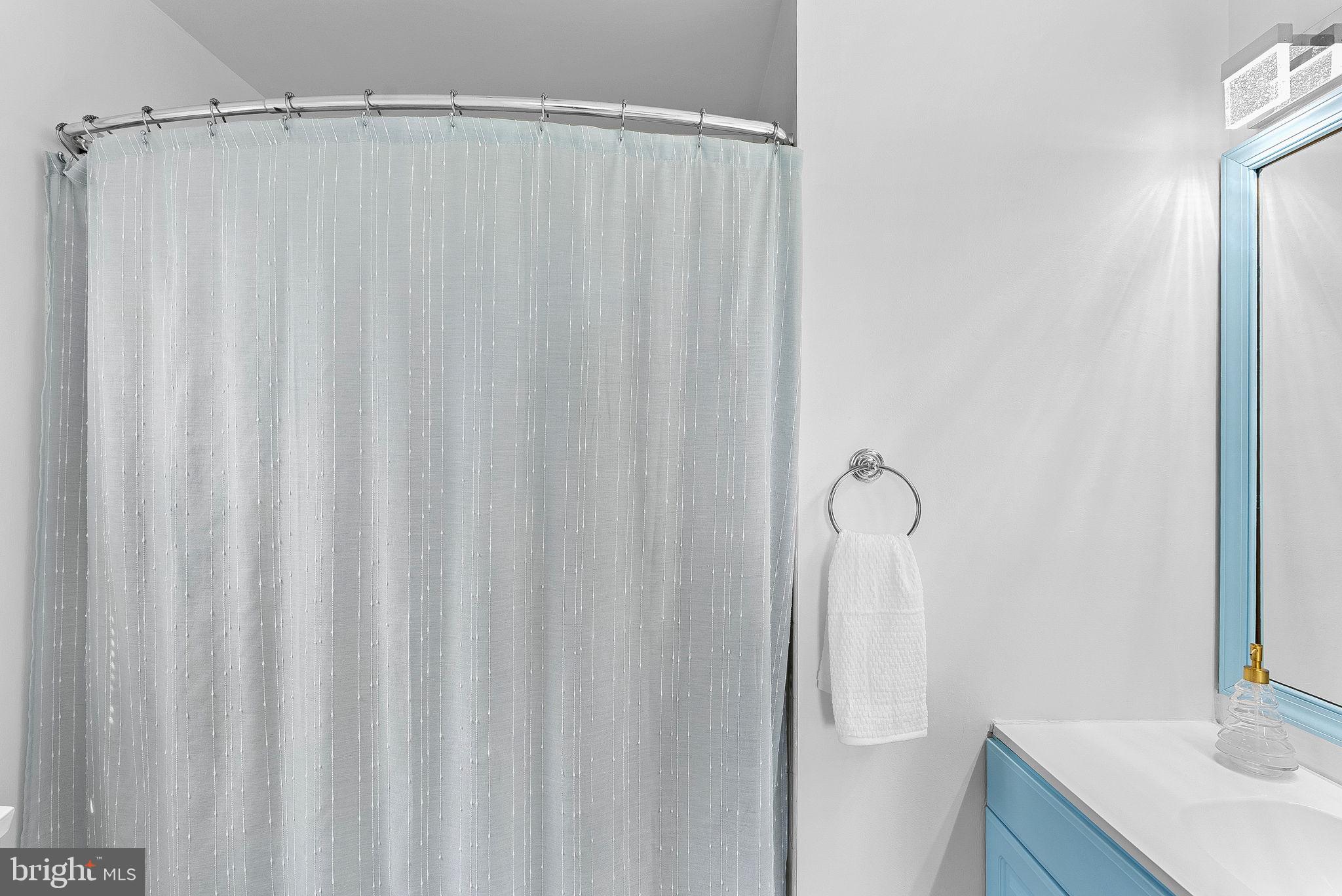 6900 Mary Caroline Cir #L