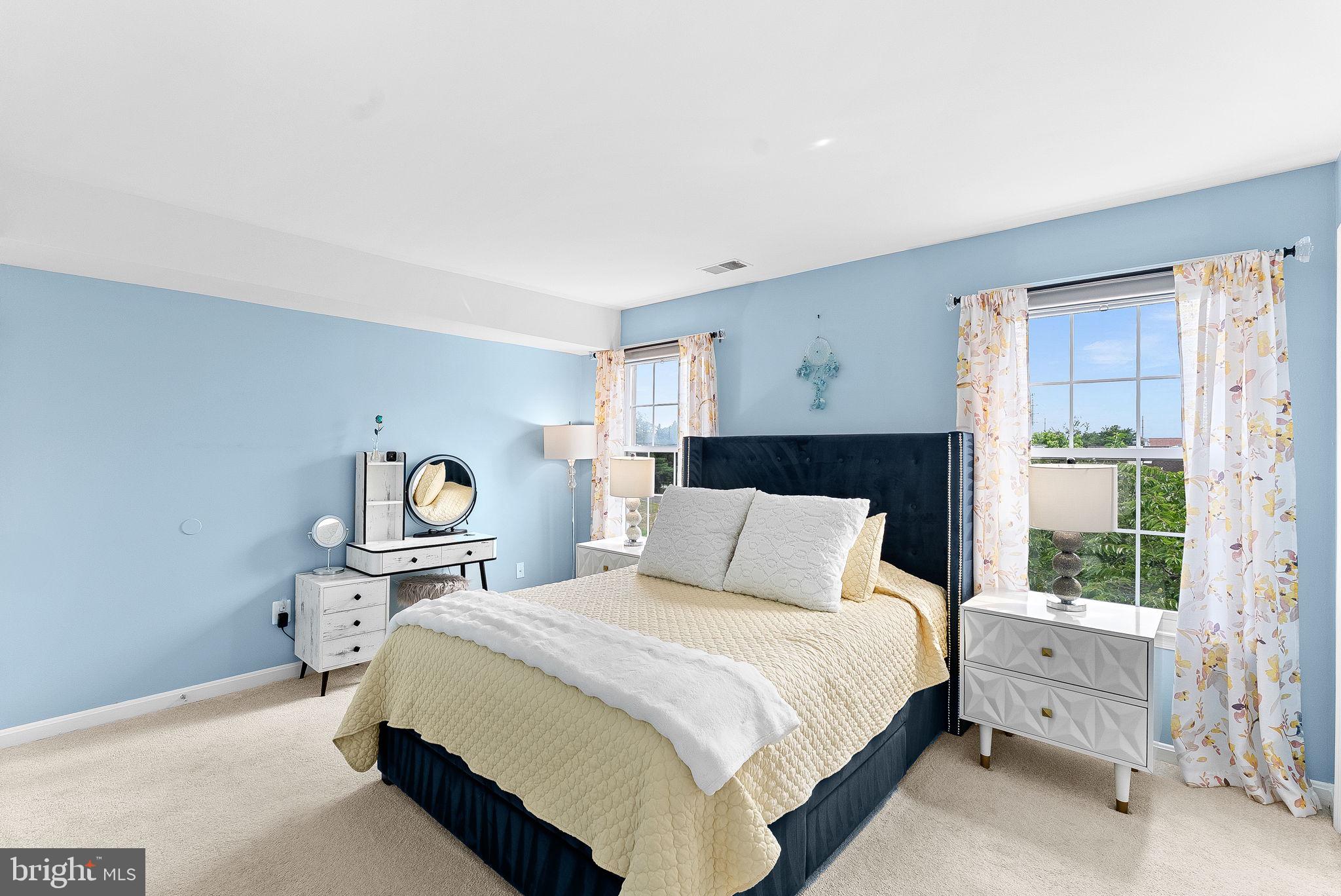 6900 Mary Caroline Cir #L