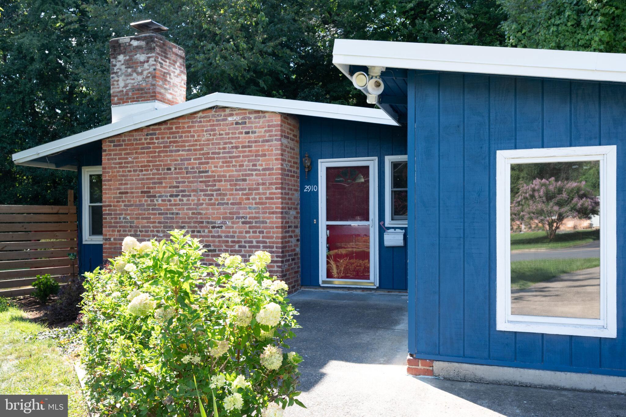 2910 PINE SPRING ROAD