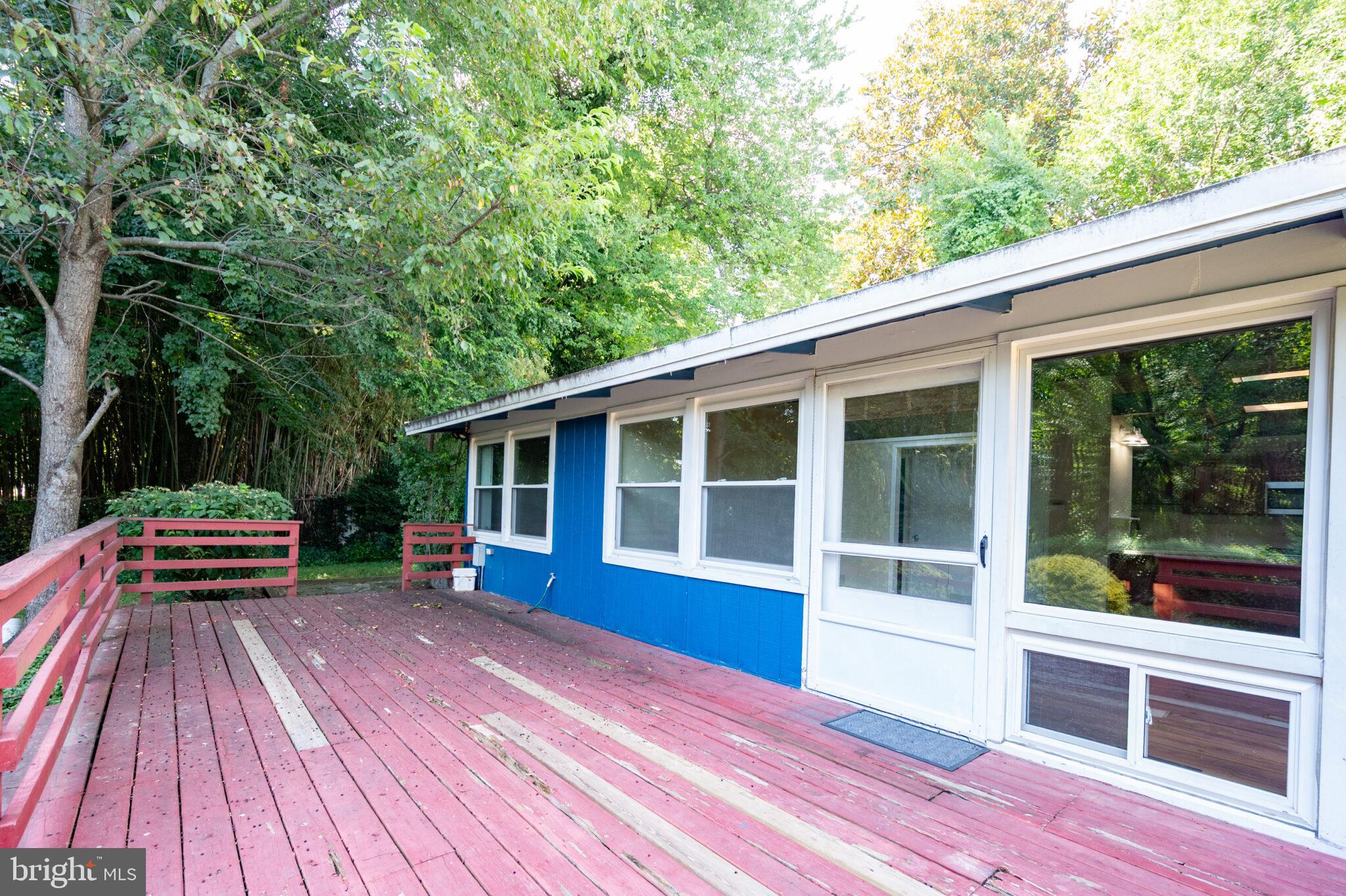 2910 PINE SPRING ROAD