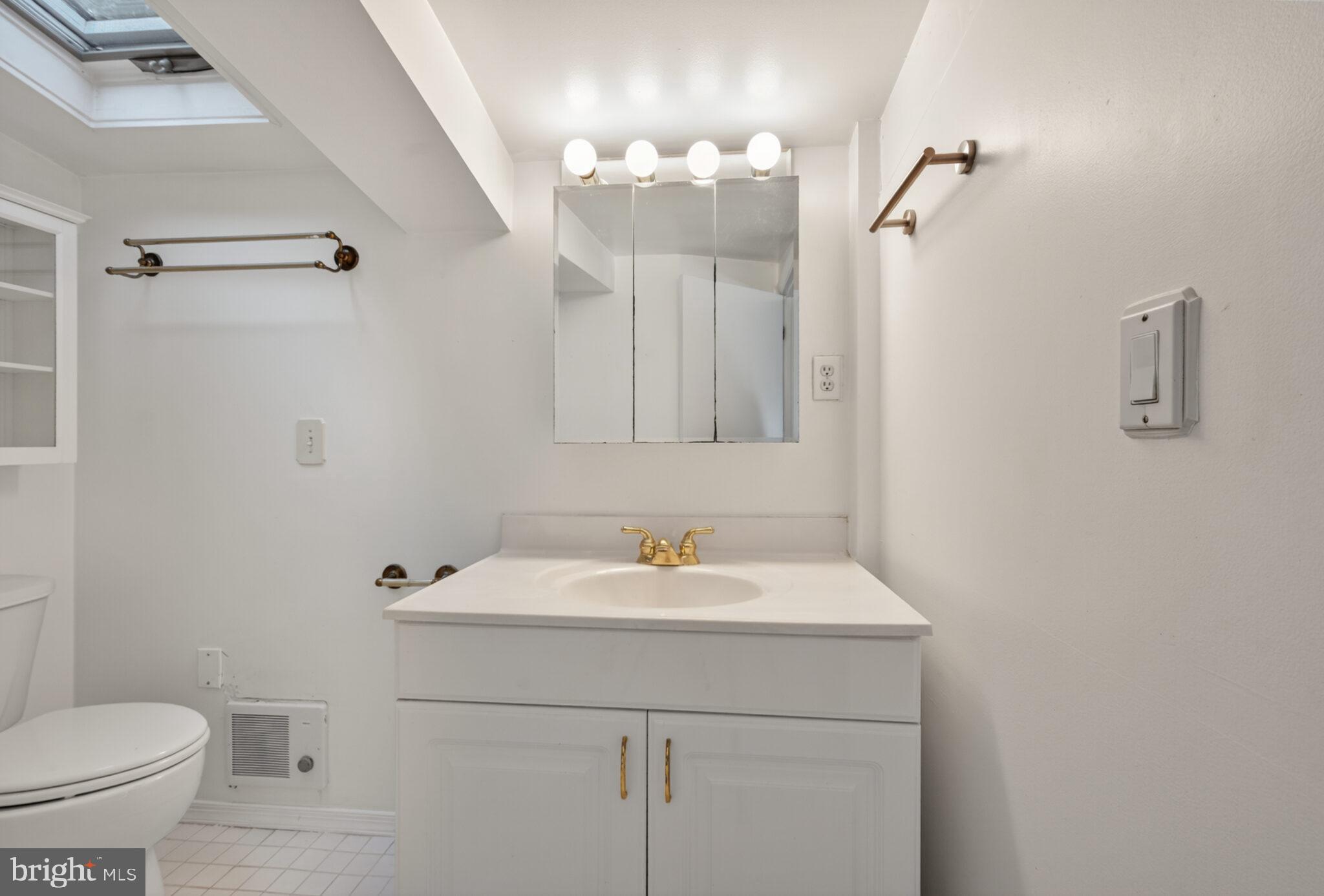 2910 PINE SPRING ROAD