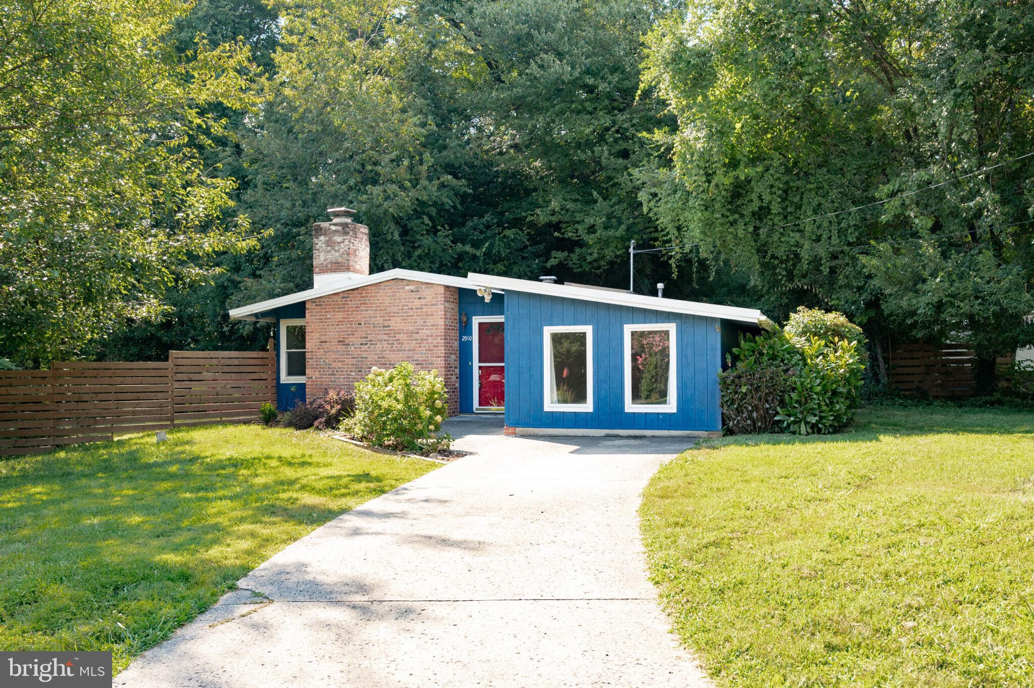 2910 PINE SPRING ROAD