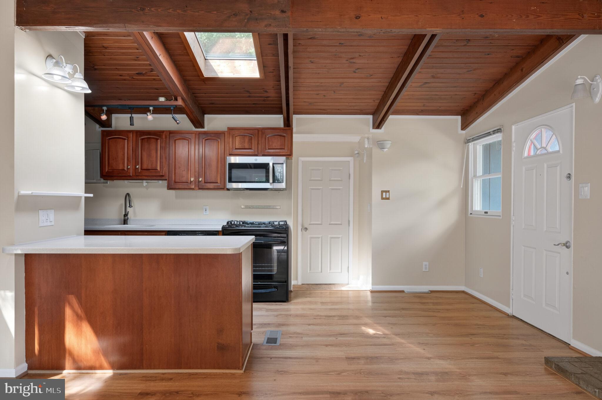 2910 PINE SPRING ROAD