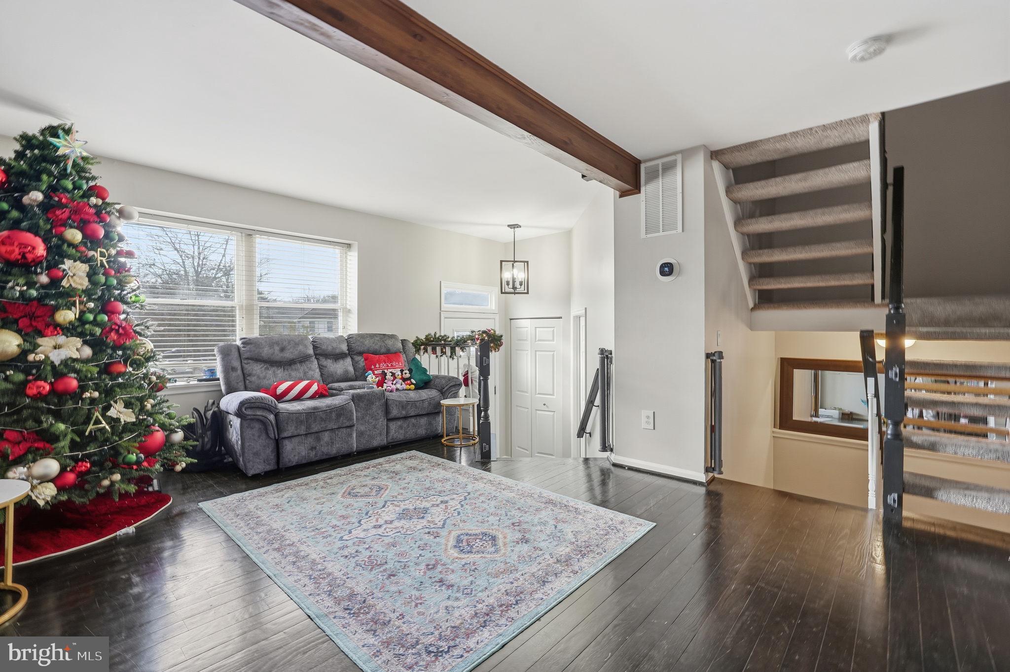 6311 BETSY ROSS COURT