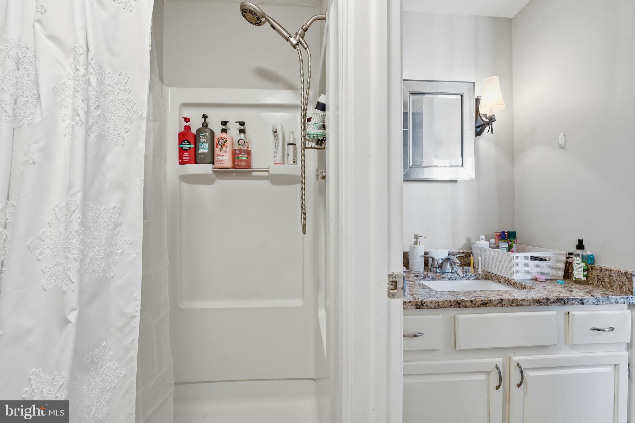6311 BETSY ROSS COURT