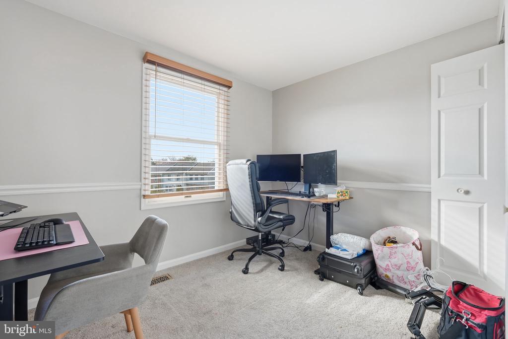 6311 BETSY ROSS COURT