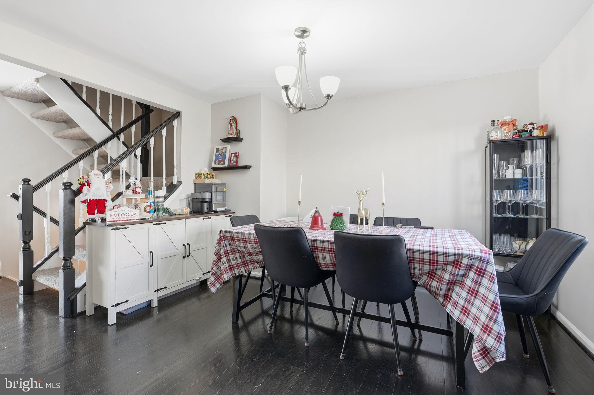 6311 BETSY ROSS COURT