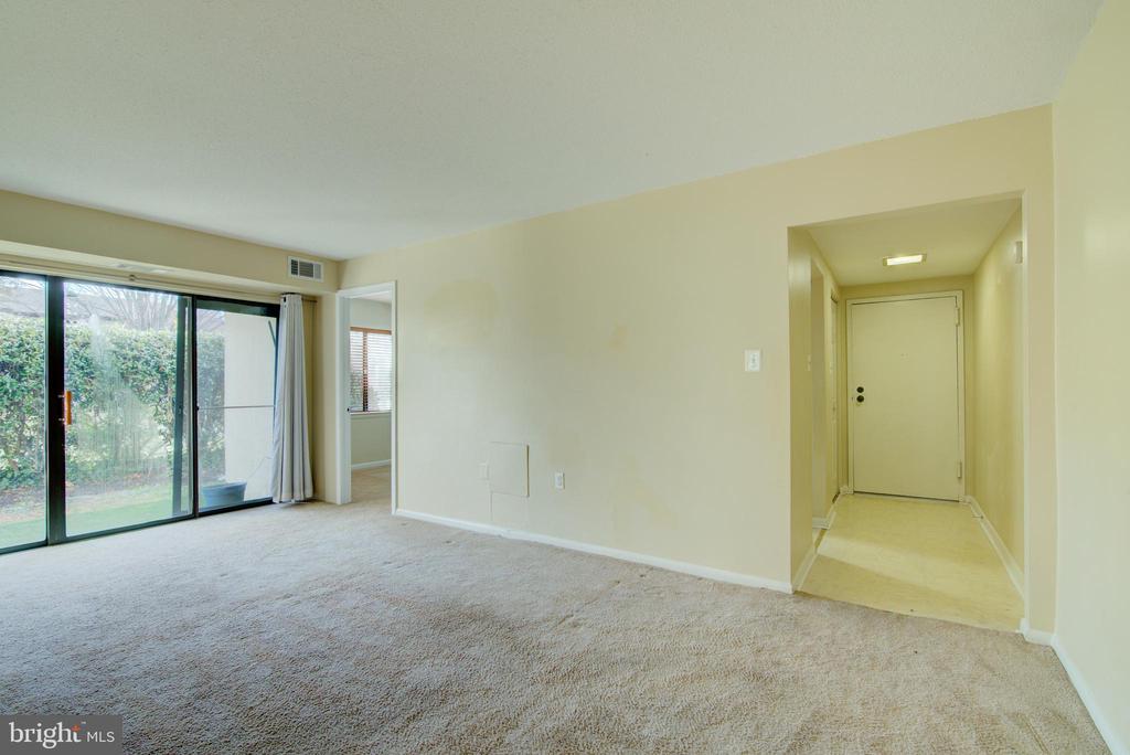 613 CENTER STREET T2