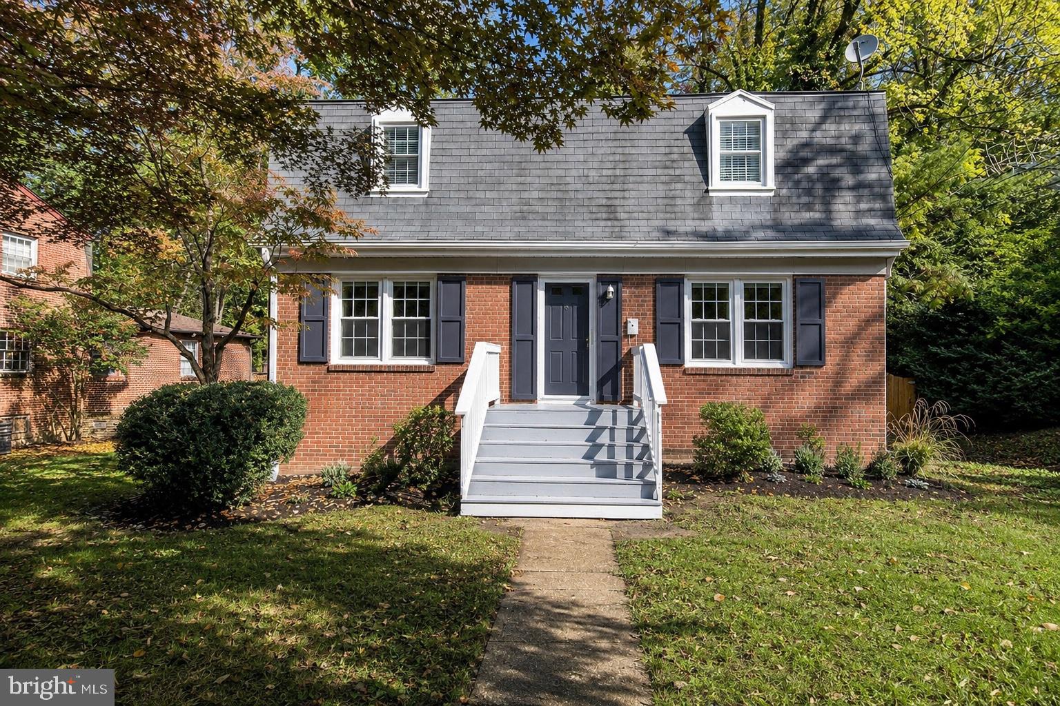 6526 OAKWOOD DRIVE