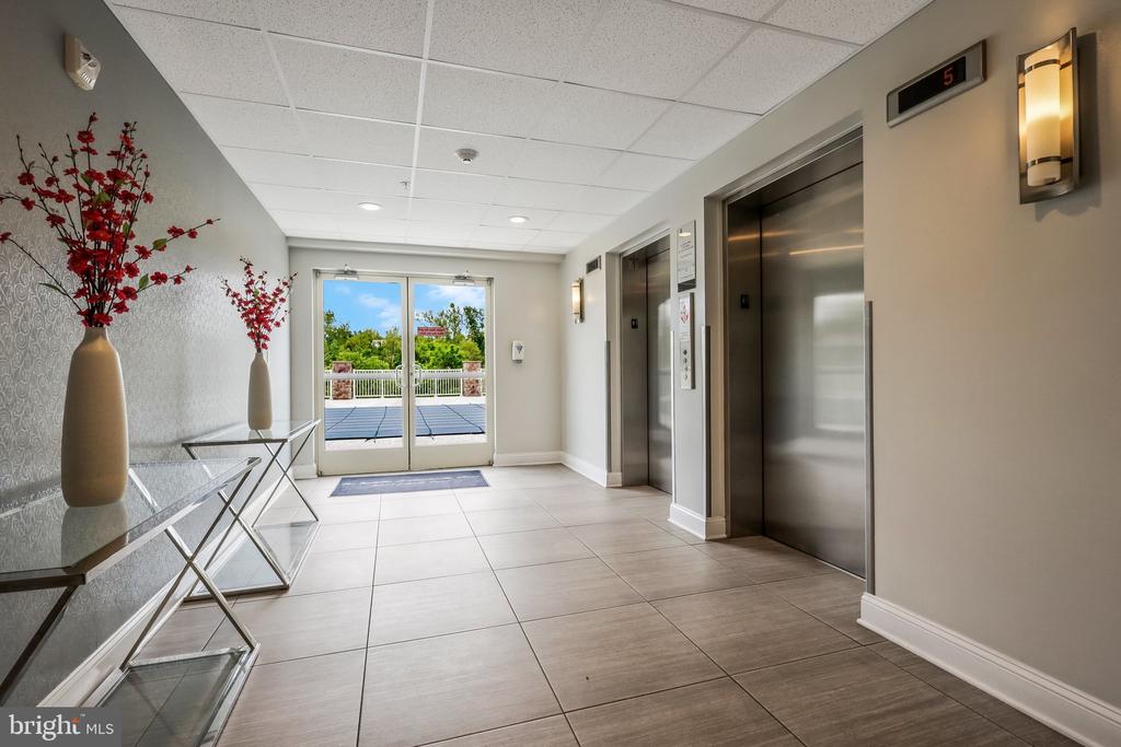 6301 EDSALL ROAD Unit: 122
