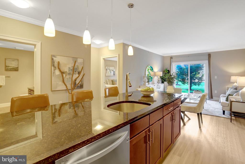 6301 EDSALL ROAD Unit: 122