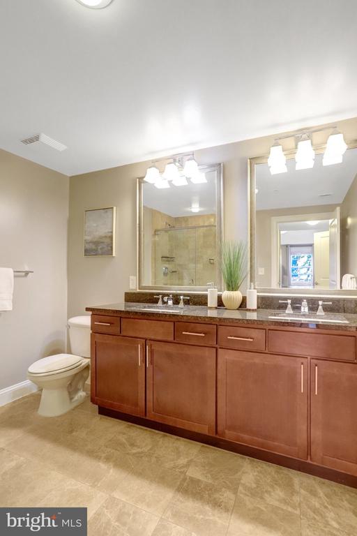 6301 EDSALL ROAD Unit: 122