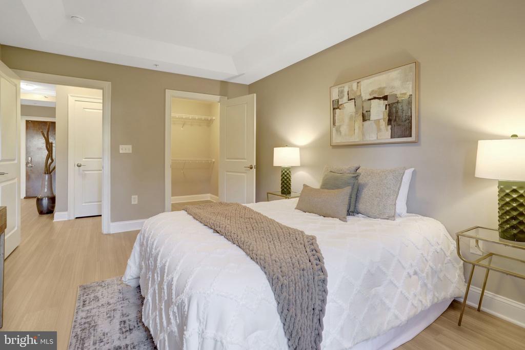 6301 EDSALL ROAD Unit: 122