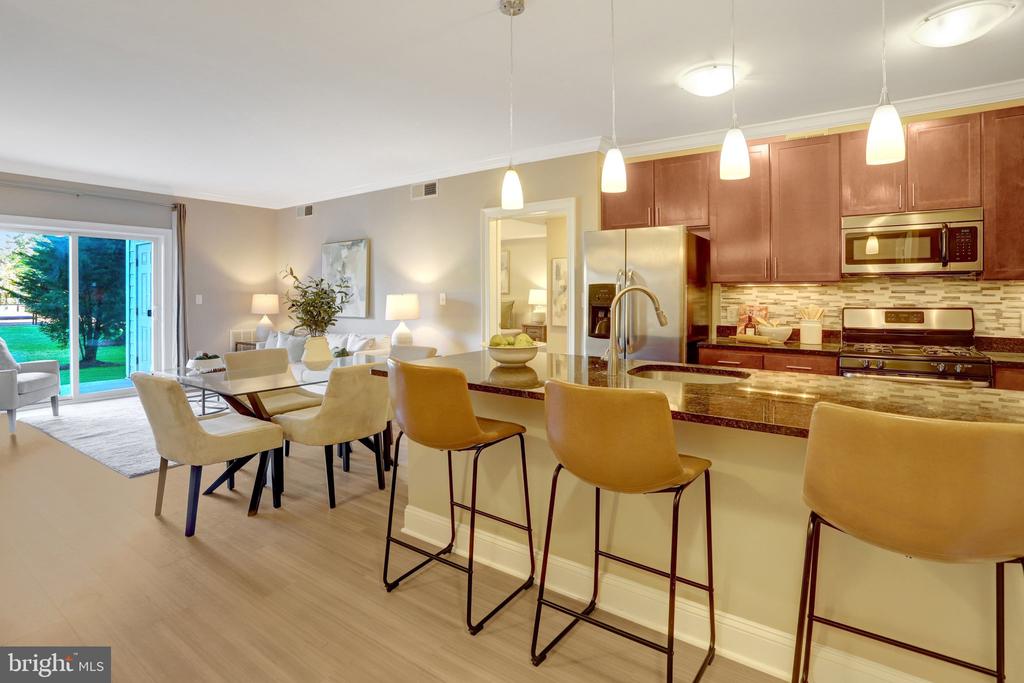 6301 EDSALL ROAD Unit: 122