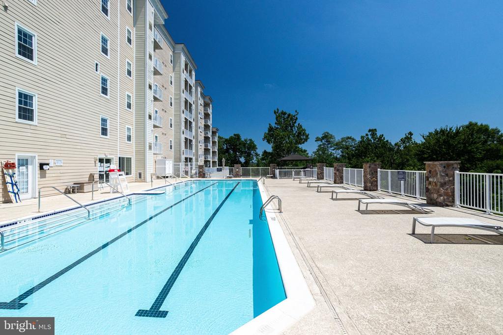 6301 EDSALL ROAD Unit: 122