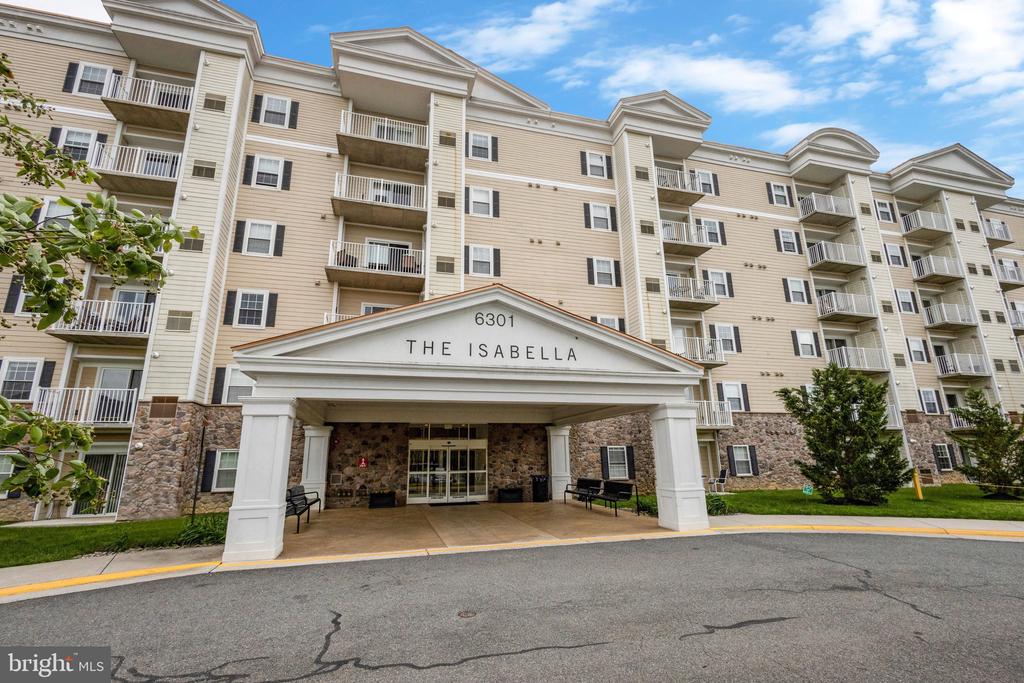 6301 EDSALL ROAD Unit: 122
