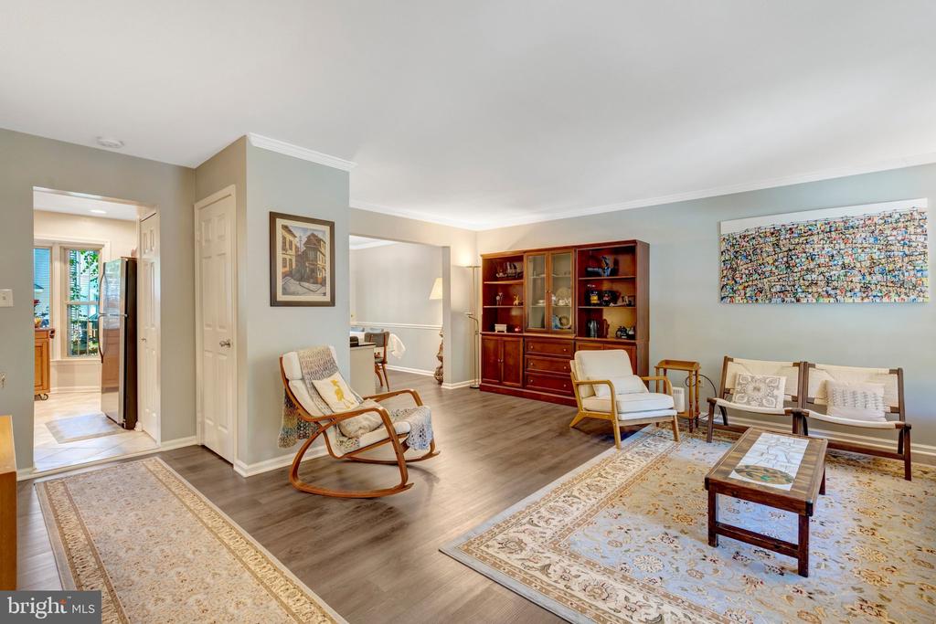 10347 POND SPICE TERRACE