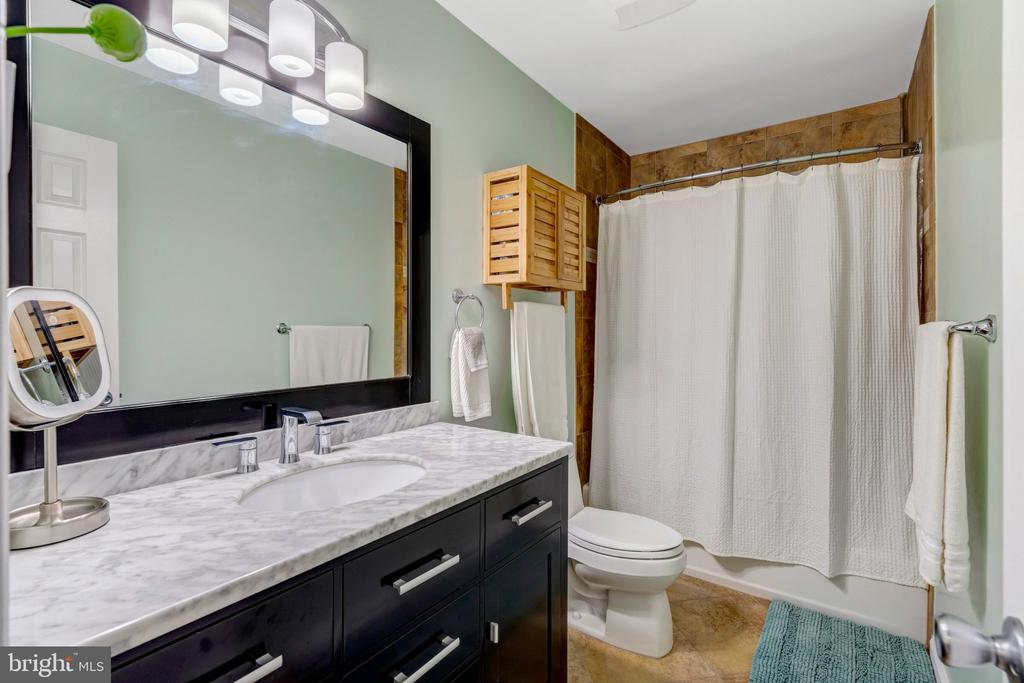 10347 POND SPICE TERRACE