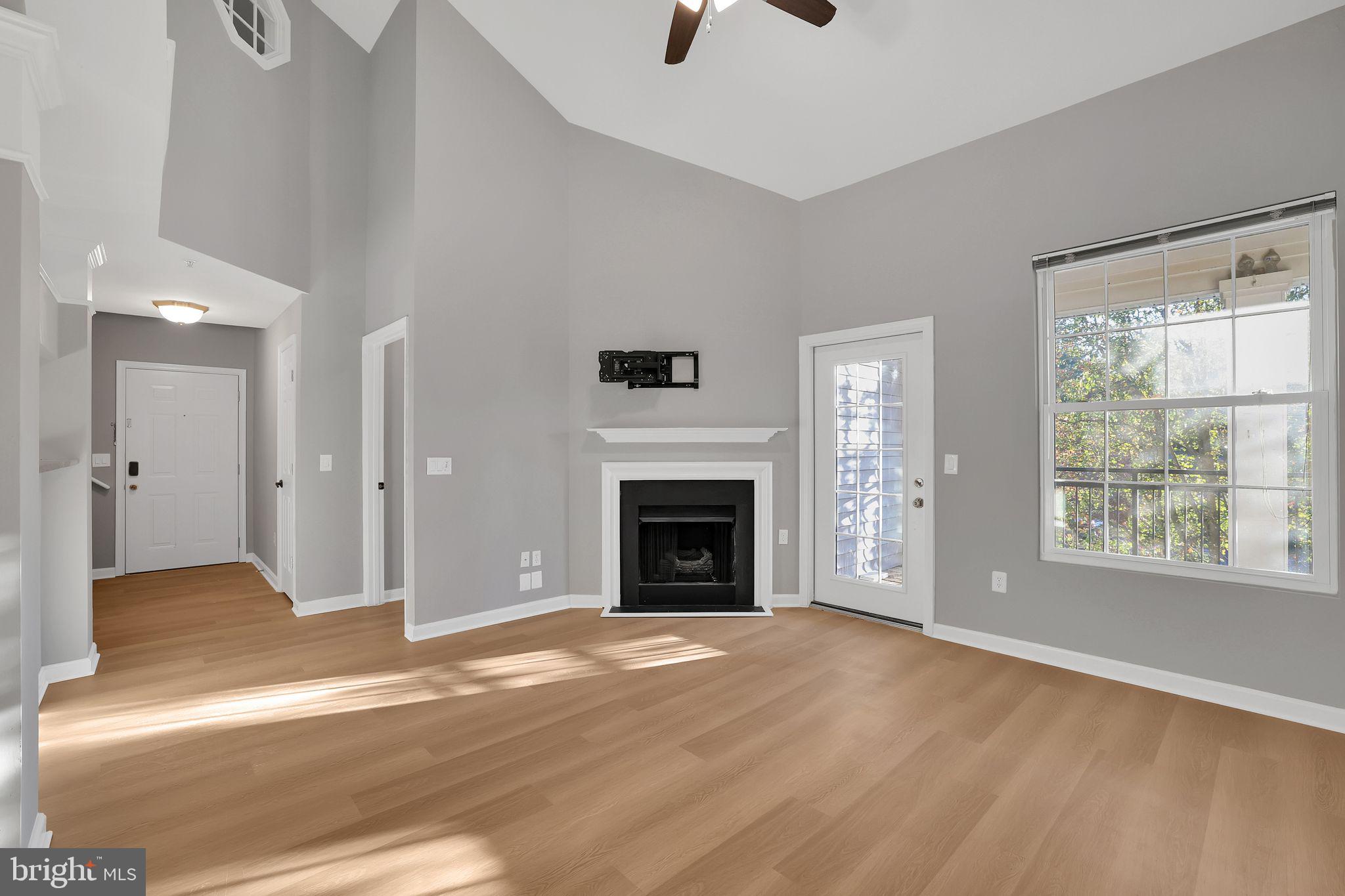 46608 Drysdale Ter #300