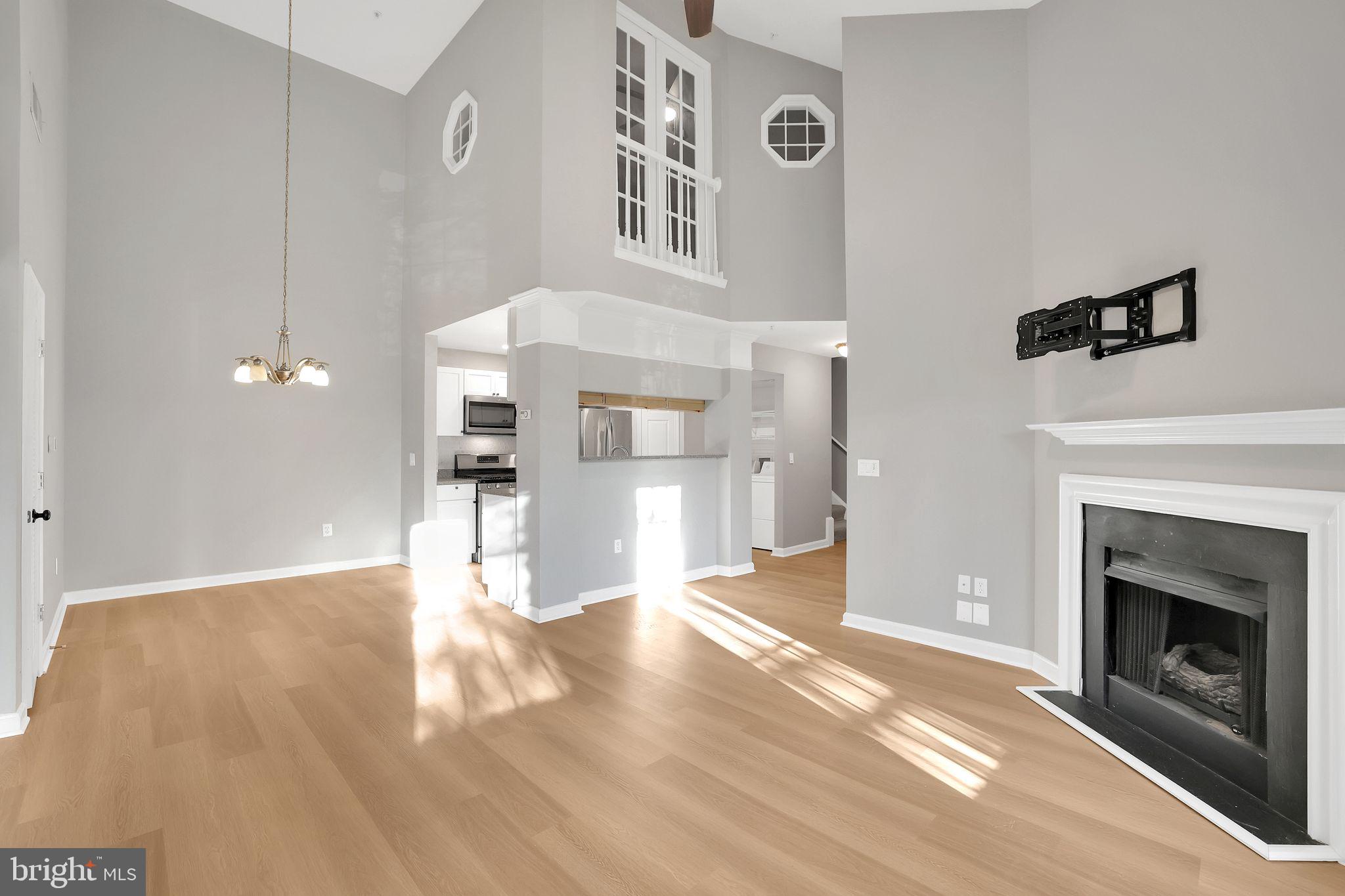 46608 Drysdale Ter #300