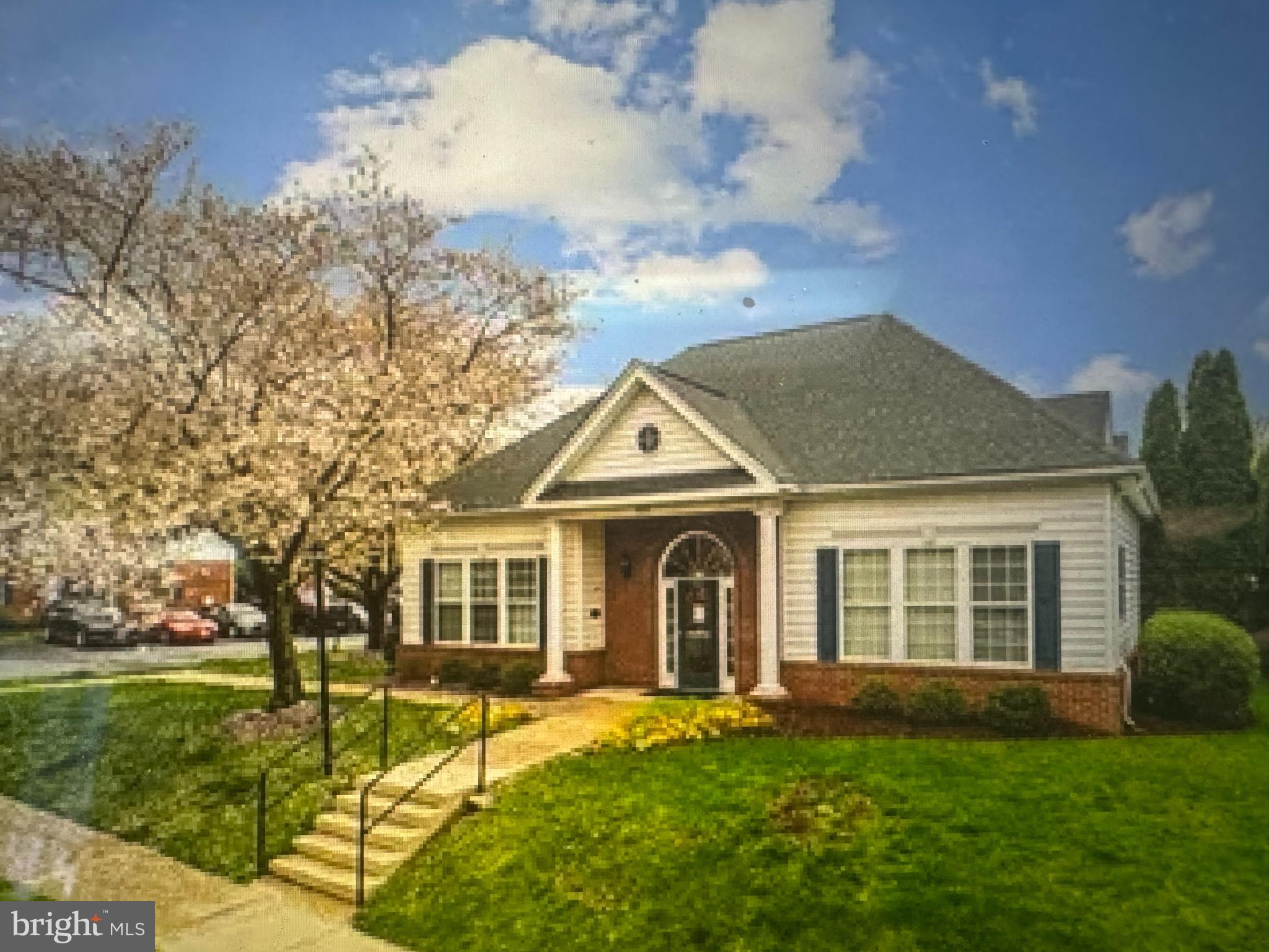 623 Constellation Sq SE #B