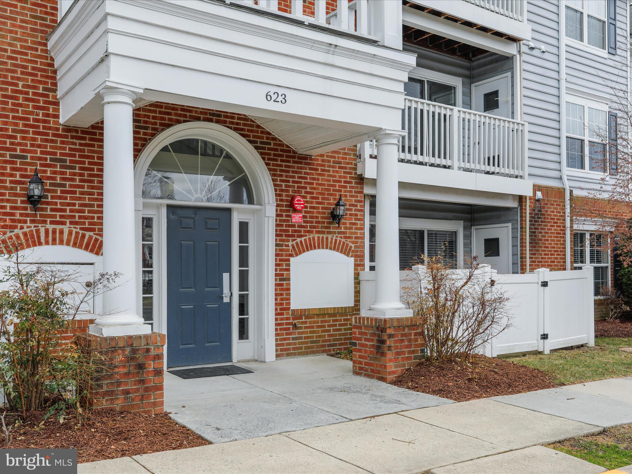 623 Constellation Sq SE #B