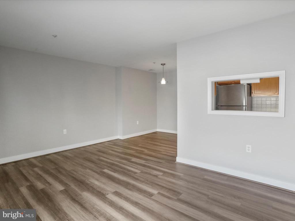 623 Constellation Sq SE #B