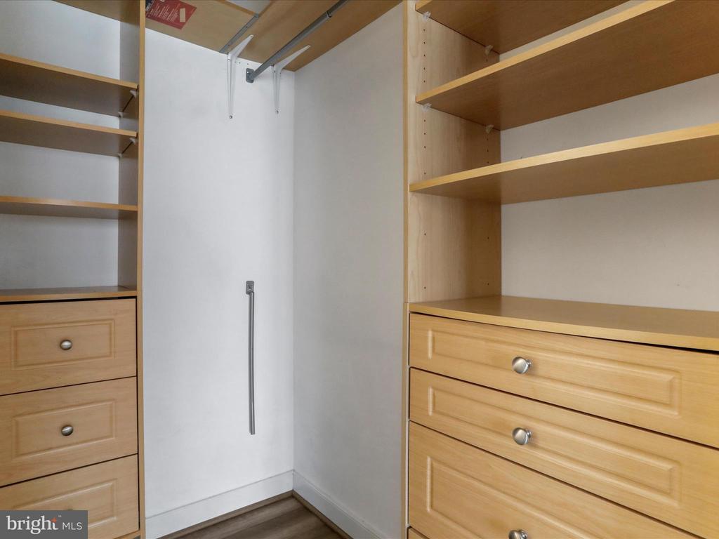 623 Constellation Sq SE #B