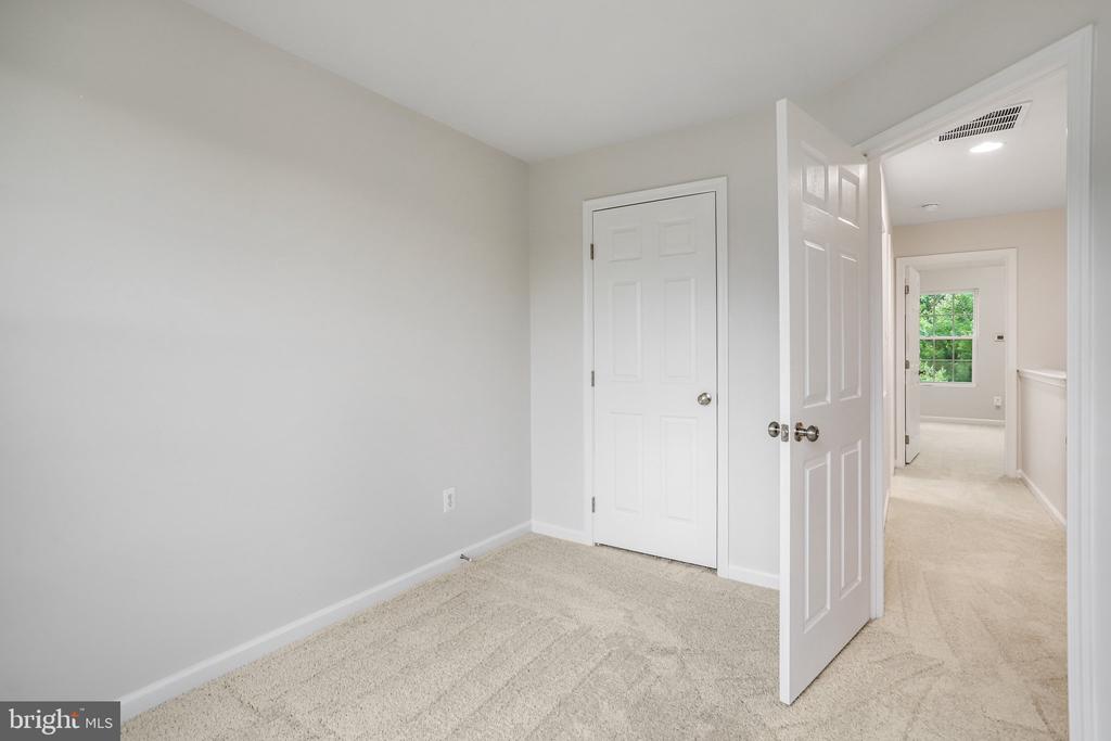 41758 CYNTHIA TERRACE