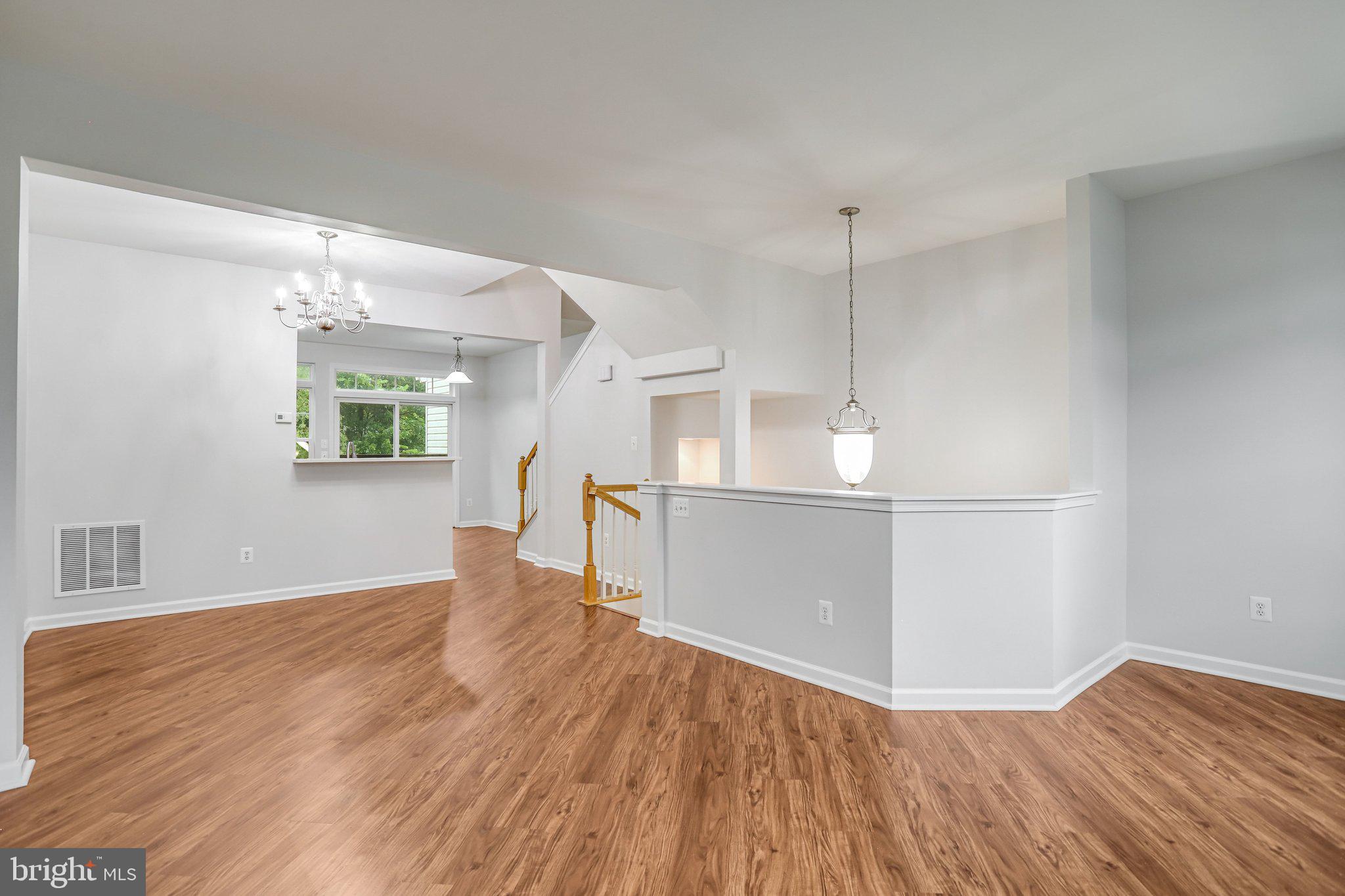 41758 CYNTHIA TERRACE