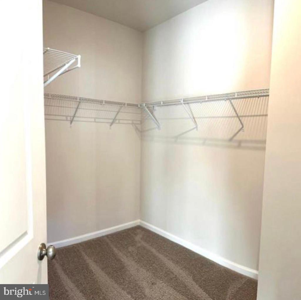 9361 BARNES LOOP