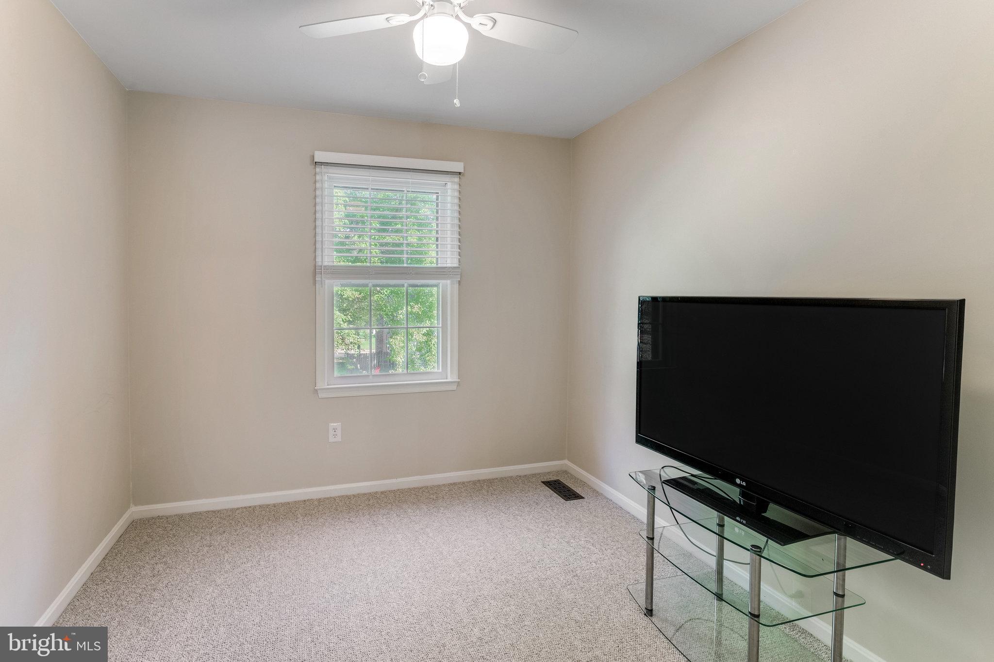 11324 Cromwell COURT